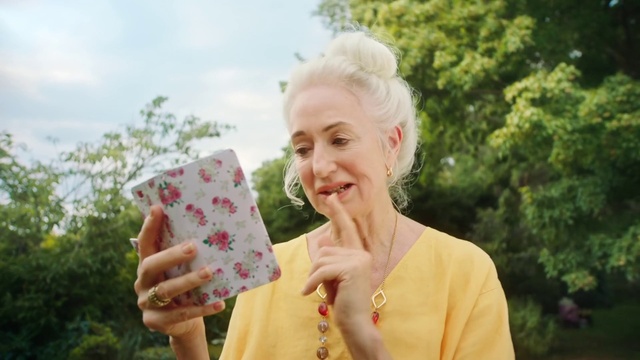 Video Reference: Hand, Smile, Plant, Sky, Tree, Happy, Gesture, Finger, Cloud, People in nature