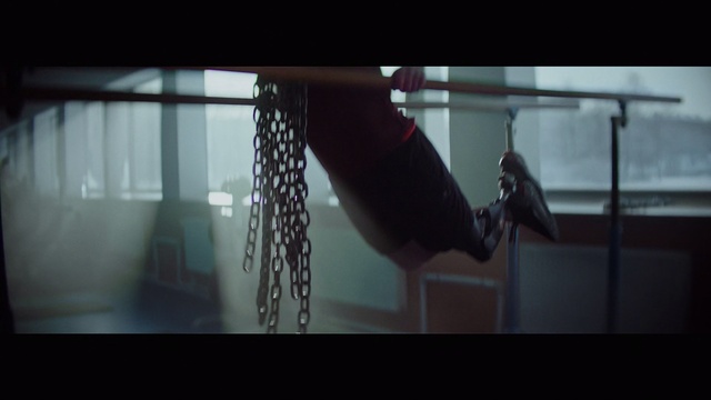 Video Reference: Window, Flash photography, Knee, Gesture, Dress, Thigh, Elbow, Sandal, Tints and shades, Foot