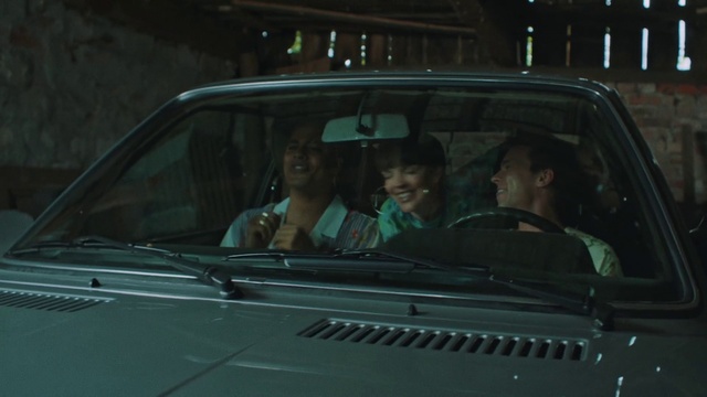 Video Reference: Car, Vehicle, Land vehicle, Motor vehicle, Hood, Automotive lighting, Window, Automotive design, Automotive exterior, Mode of transport