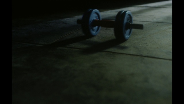 Video Reference: Automotive tire, Tire, Tread, Alloy wheel, Wheel, Road surface, Free weight bar, Synthetic rubber, Asphalt, Rolling