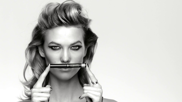 Video Reference: Nose, Face, Lip, Chin, Hand, Eyebrow, Eye, Eyelash, Human, Flash photography
