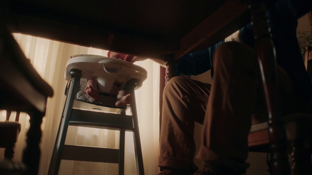 Video Reference: Flash photography, Wood, Human leg, Knee, Elbow, Event, Machine, Thigh, Darkness, Auto part