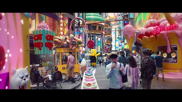 Video Reference: Pink, Wheel, Public space, Leisure, Fun, Entertainment, Recreation, City, Travel, Event