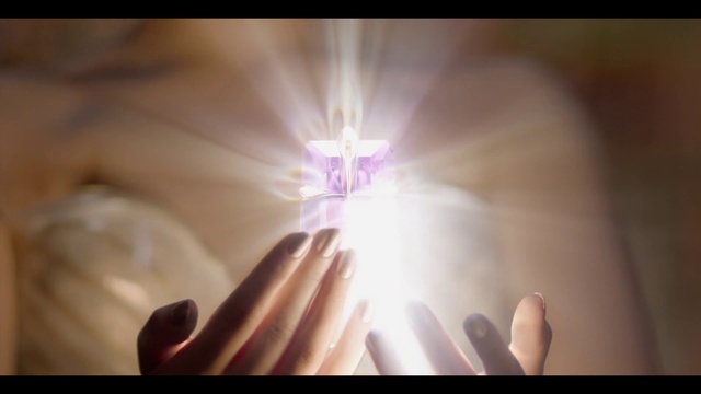 Video Reference: Gesture, Finger, Gas, Lens flare, Tints and shades, Font, Automotive lighting, Heat, Circle, Darkness