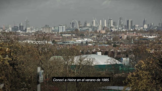 Video Reference: Building, Skyscraper, Sky, Cloud, Nature, World, Tower block, Urban design, Atmospheric phenomenon, Biome