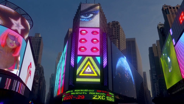 Video Reference: Sky, Building, Light, Lighting, Entertainment, Skyscraper, Font, Tower block, Facade, City