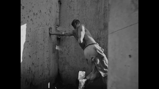 Video Reference: Black-and-white, Grey, Style, Climbing, Flash photography, Elbow, Monochrome, Monochrome photography, Barechested, Sport climbing