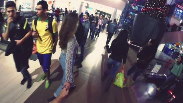 Video Reference: Entertainment, Leisure, Fun, Crowd, Event, Technology, Magenta, Flooring, T-shirt, Luggage and bags