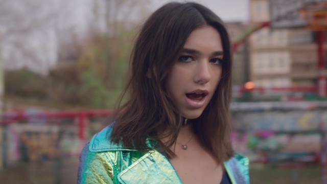 Video Reference: Face, Lip, Chin, Hairstyle, Eyebrow, Shoulder, Facial expression, Lipstick, Eyelash, Smile