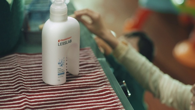 Video Reference: Hand, Liquid, Bottle, Fluid, Solution, Plastic bottle, Gas, Drink, Water bottle, Nail