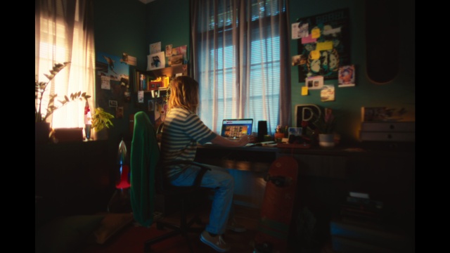 Video Reference: Window, Musician, Table, Entertainment, Building, Art, Chair, Music, Curtain, Event