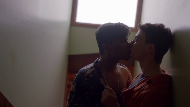 Video Reference: Forehead, Kiss, Happy, Window, Gesture, Flash photography, Event, Romance, Fun, T-shirt