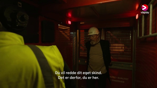 Video Reference: Event, Fun, Darkness, Flash photography, Room, Font, Personal protective equipment, Night, Fictional character, Helmet
