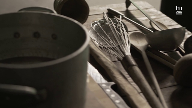 Video Reference: Whisk, Kitchen utensil, Tableware, Recipe, Automotive design, Gas, Art, Kitchen appliance, Wire, Metal
