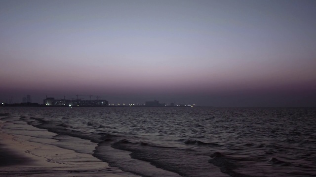 Video Reference: Water, Sky, Atmosphere, Cloud, Fluid, Coastal and oceanic landforms, Beach, Horizon, Dusk, Landscape
