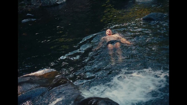 Video Reference: Water, Water resources, Body of water, Outdoor recreation, Leisure, Lake, Recreation, Swimmer, Fun, Rock