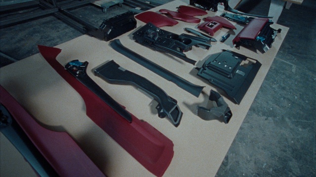 Video Reference: Hood, Motor vehicle, Automotive design, Bumper, Automotive exterior, Toy, Scale model, Carmine, Electric blue, Sportswear