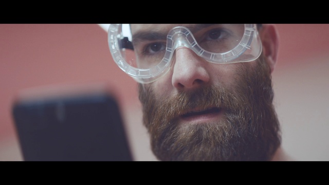 Video Reference: Forehead, Nose, Cheek, Vision care, Eyelash, Mouth, Beard, Jaw, Eyewear, Ear