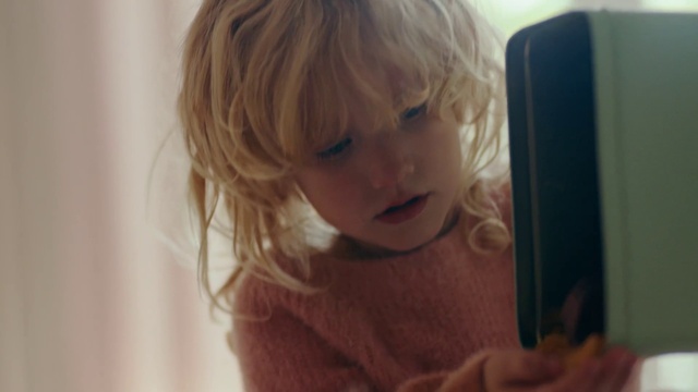 Video Reference: Face, Nose, Cheek, Skin, Head, Lip, Chin, Eyebrow, Facial expression, Eyelash