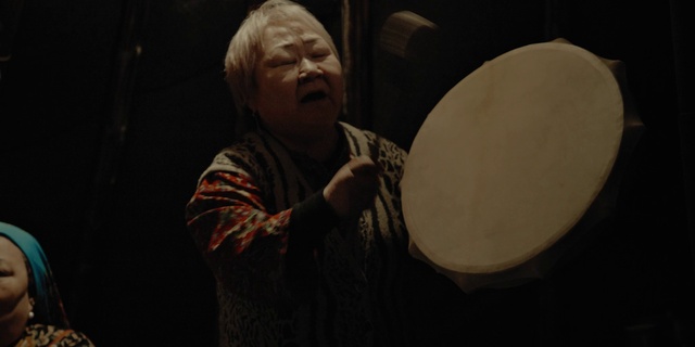 Video Reference: Arm, Drum, Flash photography, Membranophone, Gesture, Wood, Fun, Darkness, Event, Toddler