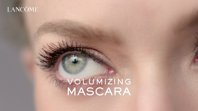 Video Reference: Face, Eye, Vision care, Eyelash, Cosmetics, Iris, Eye shadow, Makeover, Eye liner, Violet