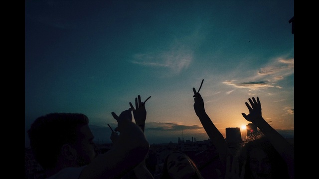 Video Reference: Sky, Cloud, Hand, Atmosphere, Flash photography, Gesture, Happy, People in nature, Dusk, Landscape