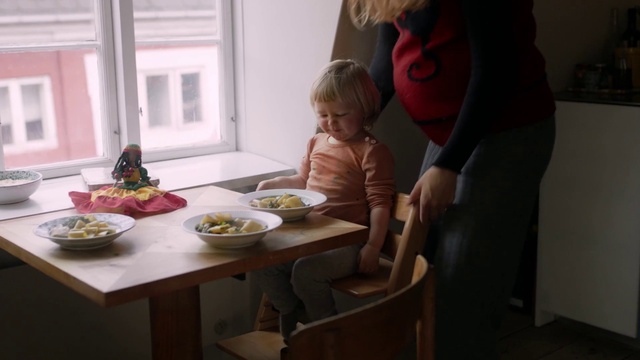 Video Reference: Food, Table, Furniture, Tableware, Dishware, Chair, Interior design, Plate, Comfort, Serveware