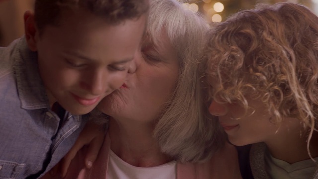 Video Reference: Forehead, Nose, Cheek, Lip, Hairstyle, Eyebrow, Kiss, Mouth, Eyelash, Human