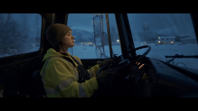 Video Reference: Vehicle, Automotive mirror, Motor vehicle, Mode of transport, Window, Automotive design, Vehicle door, Automotive lighting, Air travel, Sky