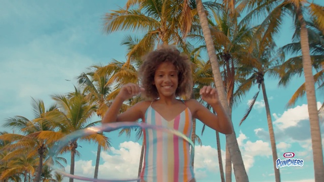 Video Reference: Sky, Head, Cloud, Daytime, Smile, Plant, Azure, People in nature, Tree, Arecales