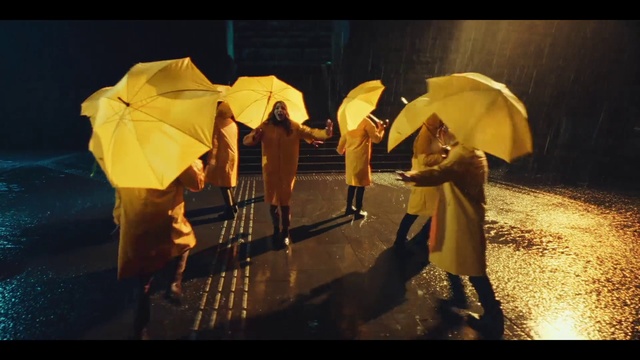 Video Reference: Umbrella, Hat, Gesture, Organism, Adaptation, Tints and shades, Event, Performing arts, Entertainment, Art