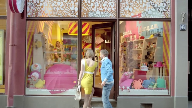 Video Reference: Textile, Interior design, Retail, Trade, Event, Shopping, Display case, Customer, Town, Display window