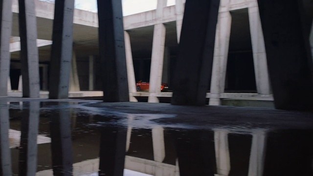 Video Reference: Water, Wood, Material property, Composite material, Column, Building material, Symmetry, Concrete, Metal, Reflection