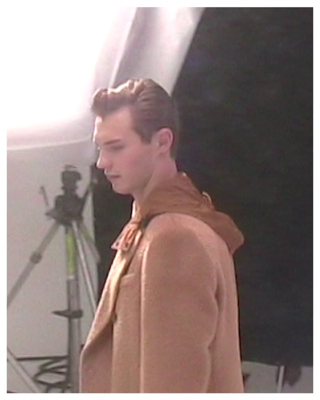 Video Reference: Arm, Sleeve, Tripod, Blazer, Audio equipment, Fashion design, Entertainment, Microphone stand, Event, Performing arts