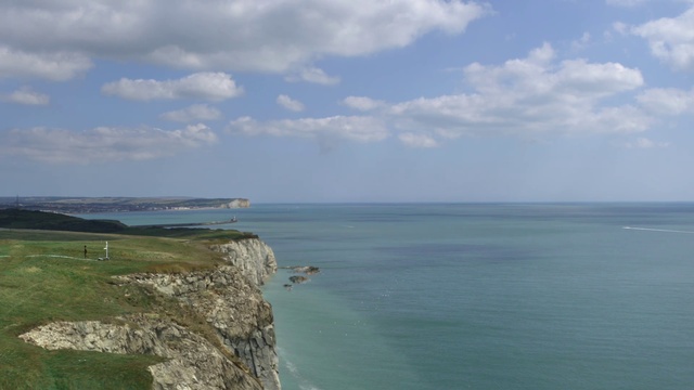 Video Reference: Cloud, Water, Sky, Azure, Terrain, Cumulus, Lake, Beach, Horizon, Landscape