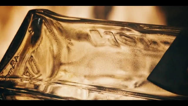 Video Reference: Brown, Rectangle, Gold, Bag, Wood, Tints and shades, Pattern, Triangle, Glass, Metal