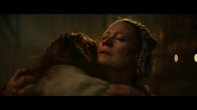 Video Reference: Nose, Flash photography, Jaw, Happy, Entertainment, Long hair, Blond, Darkness, Event, Cg artwork