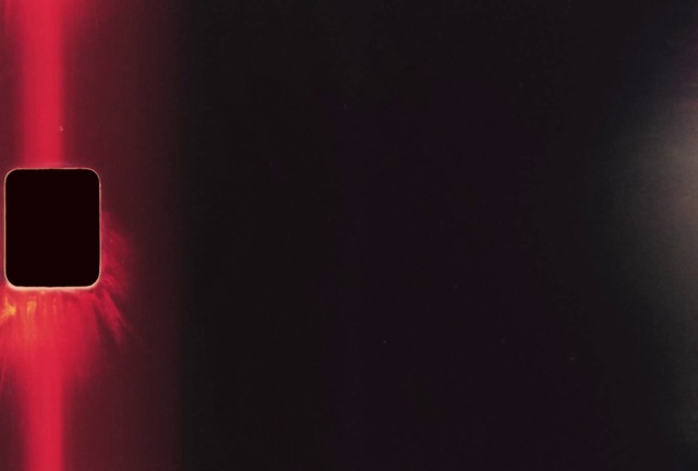 Video Reference: Automotive lighting, Petal, Gas, Tints and shades, Flash photography, Electric blue, Magenta, Gadget, Font, Darkness