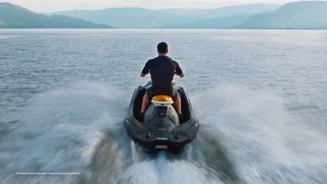 Video Reference: Water, Sky, Vehicle, Watercraft, Automotive tire, Jet ski, Automotive design, Boats and boating--Equipment and supplies, Body of water, Cloud