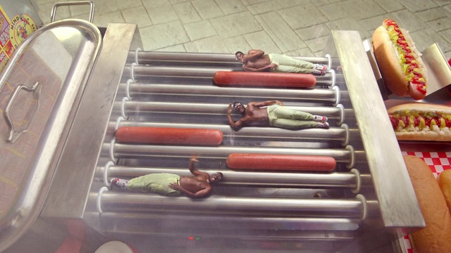 Video Reference: Wood, Gas, Cuisine, Debrecener, Metal, Dish, Rectangle, Composite material, Tobacco, Steel