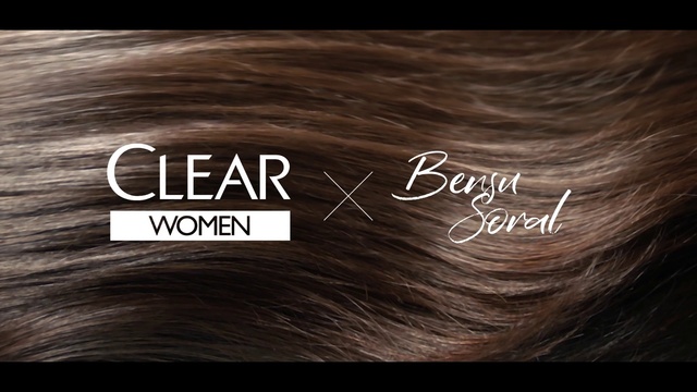 Video Reference: Hair, Brown, Head, Eyebrow, Eyelash, Wood, Human body, Liver, Font, Material property