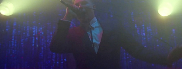 Video Reference: Microphone, Blue, Musician, Purple, Artist, Entertainment, Music, Performing arts, Concert, Music artist