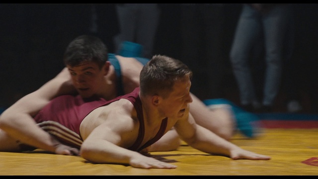 Video Reference: Flooring, Elbow, Hardwood, Performing arts, Sportswear, Knee, Trunk, Event, Entertainment, Wood