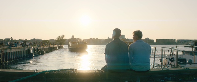 Video Reference: Water, Sky, Water resources, Boat, Vehicle, Watercraft, Sunlight, Lake, Dusk, Sunrise