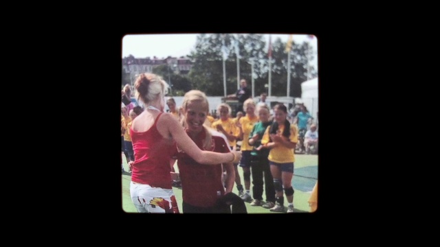 Video Reference: Flash photography, Gesture, Entertainment, T-shirt, Leisure, Fun, Display device, Event, Shorts, Art