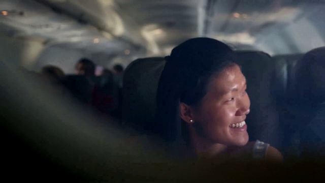 Video Reference: Smile, Cloud, Flash photography, Sky, Happy, Travel, Event, Electric blue, Luxury vehicle, Air travel