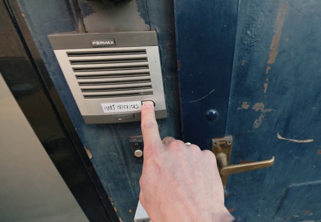 Video Reference: Gesture, Automotive exterior, Vehicle door, Gas, Electrical wiring, Fixture, Wood, Machine, Thumb, Paint