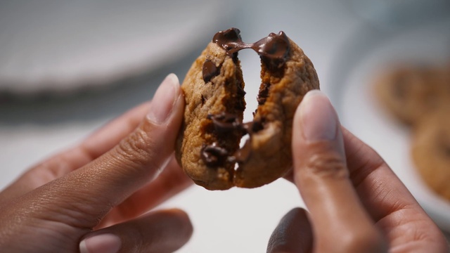 Video Reference: Food, Plant, Ingredient, Gesture, Finger, Staple food, Recipe, Nut, Cuisine, Dish