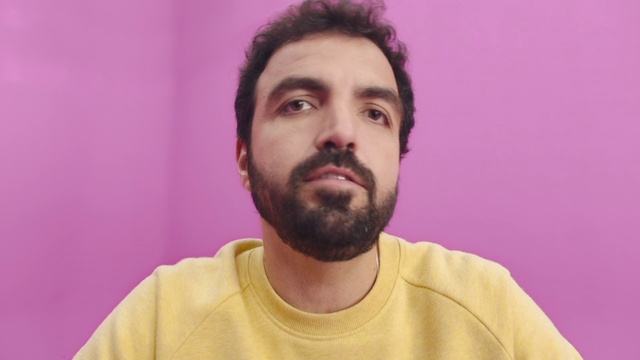 Video Reference: Forehead, Nose, Cheek, Lip, Chin, Hairstyle, Eyebrow, Beard, Eyelash, Mouth