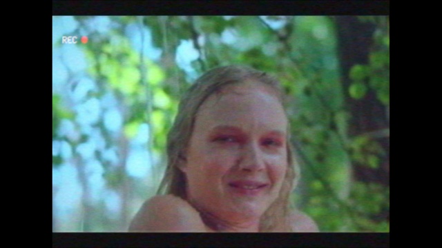 Video Reference: Smile, Mouth, Jaw, Eyelash, Happy, Iris, Fun, Throat, Flash photography, Natural landscape